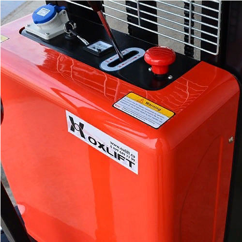 штабелер с электроподъемом ses1525 (ses2515) oxlift 1500 кг 2,5 м Oxlift